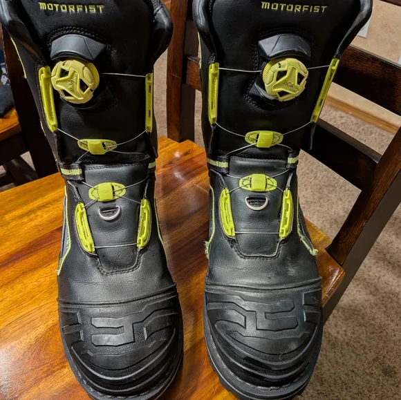Motorfist Snowmobile Boots - Picture 3 of 4
